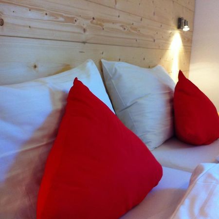 Appartements Lenzhofer Gundersheim Zimmer foto